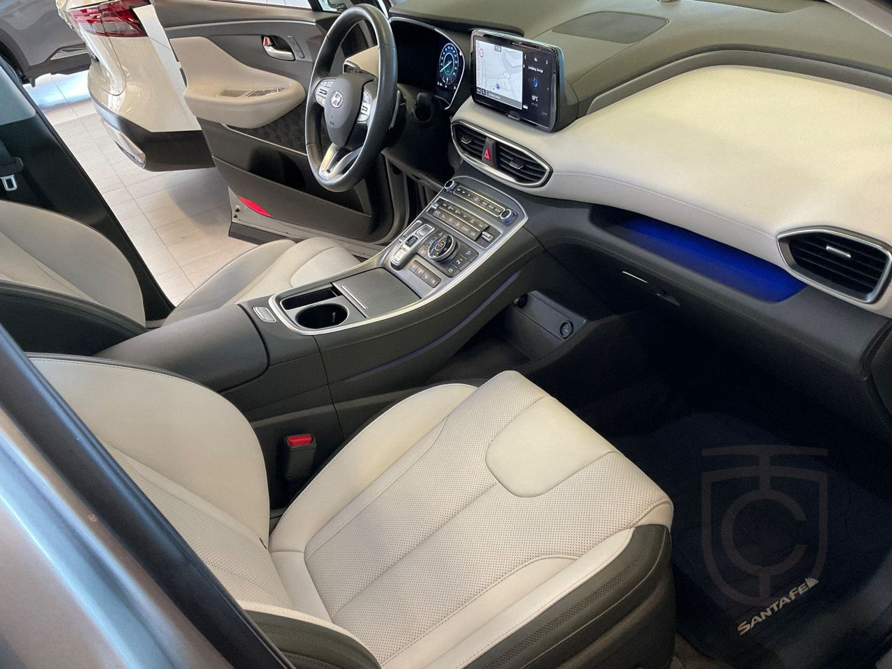 Hyundai Santa Fe PHEV Advanced Luxury Pack 7 sits 4WD Dragk.