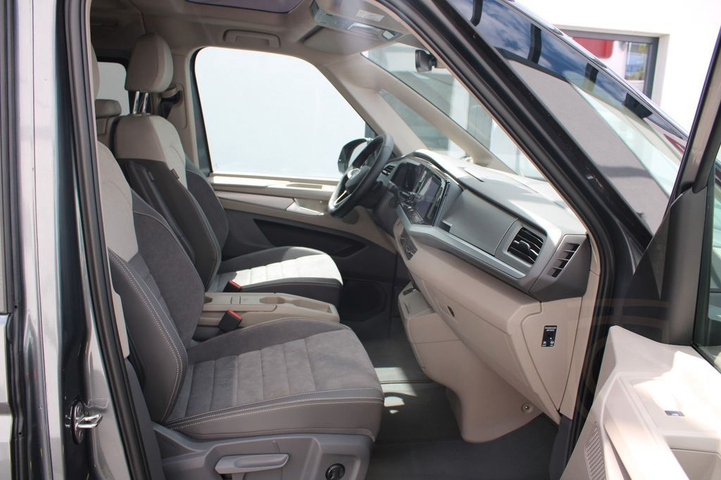Volkswagen T7 Multivan 2.0 TDI SCR DSG LÜ Edition Life RFK