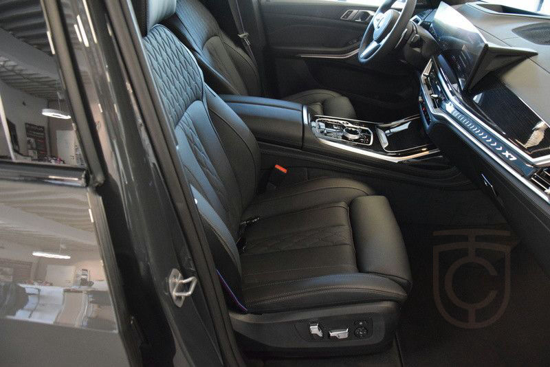 BMW X7 xDrive40d Kristallscheinwerfer Leder Sky H/K