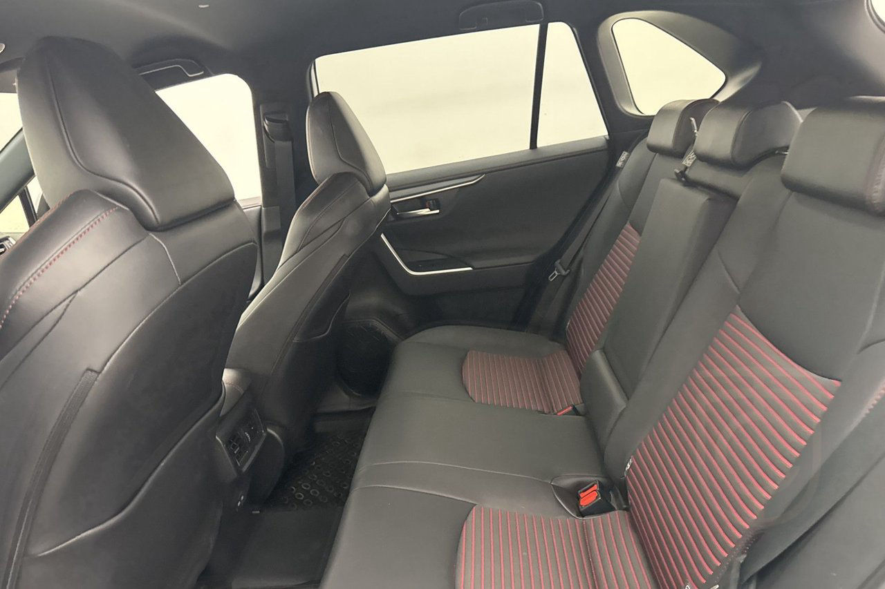 Suzuki Across Plug-in AWD