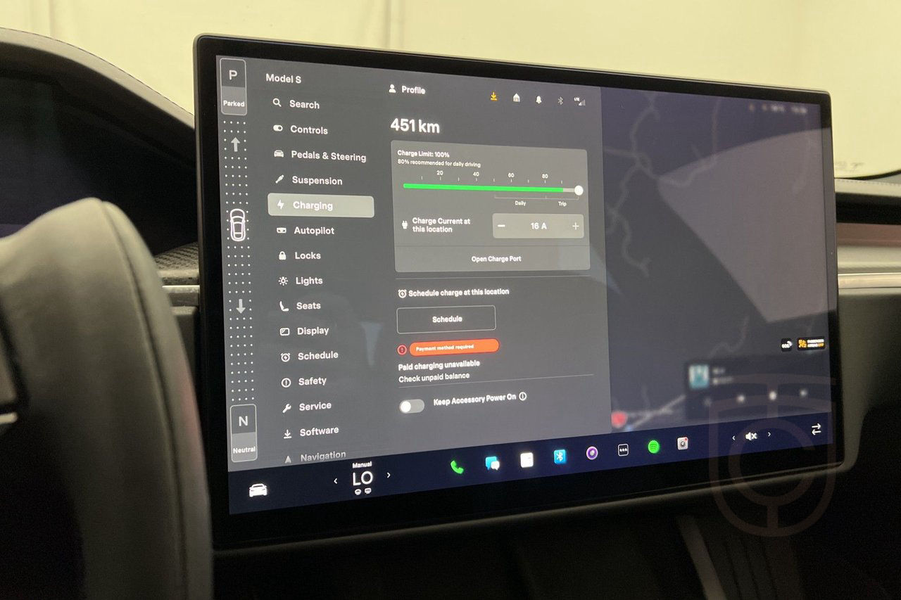 Tesla Model S Plaid AP