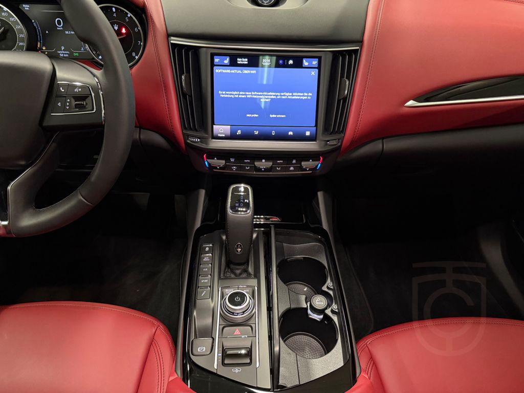 Maserati Levante GT Hybrid Premium-Leder Panorama 21zoll