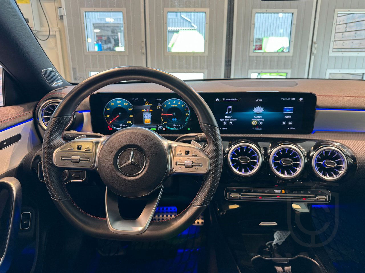 Mercedes-Benz CLA 250 e AMG Pano Burmester Widescreen