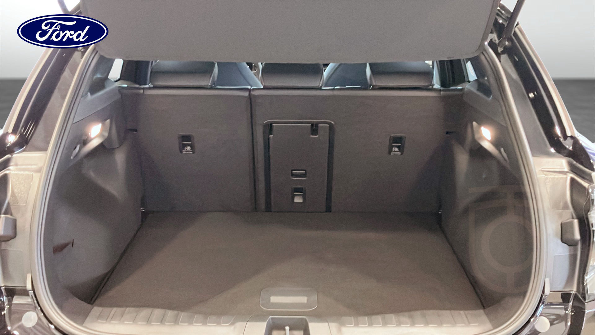 Ford Explorer EV Extended Range RWD
