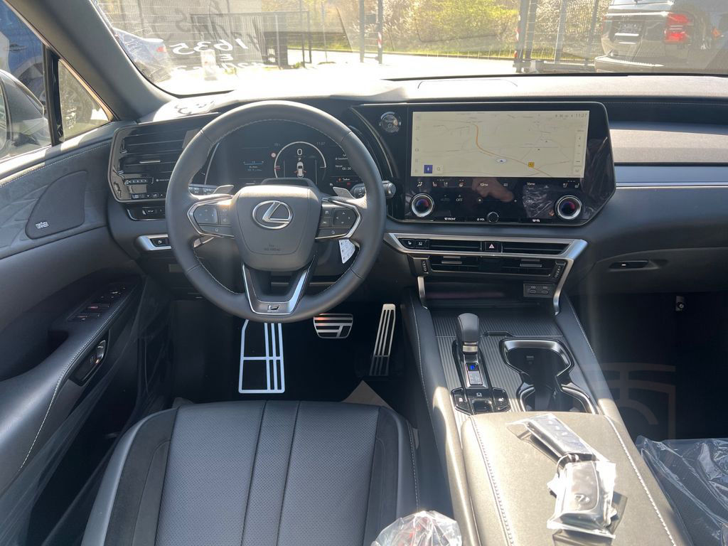 Lexus RX 500 F Sport.DIRECT4+Perf.Mark-Levin.Allr 2025