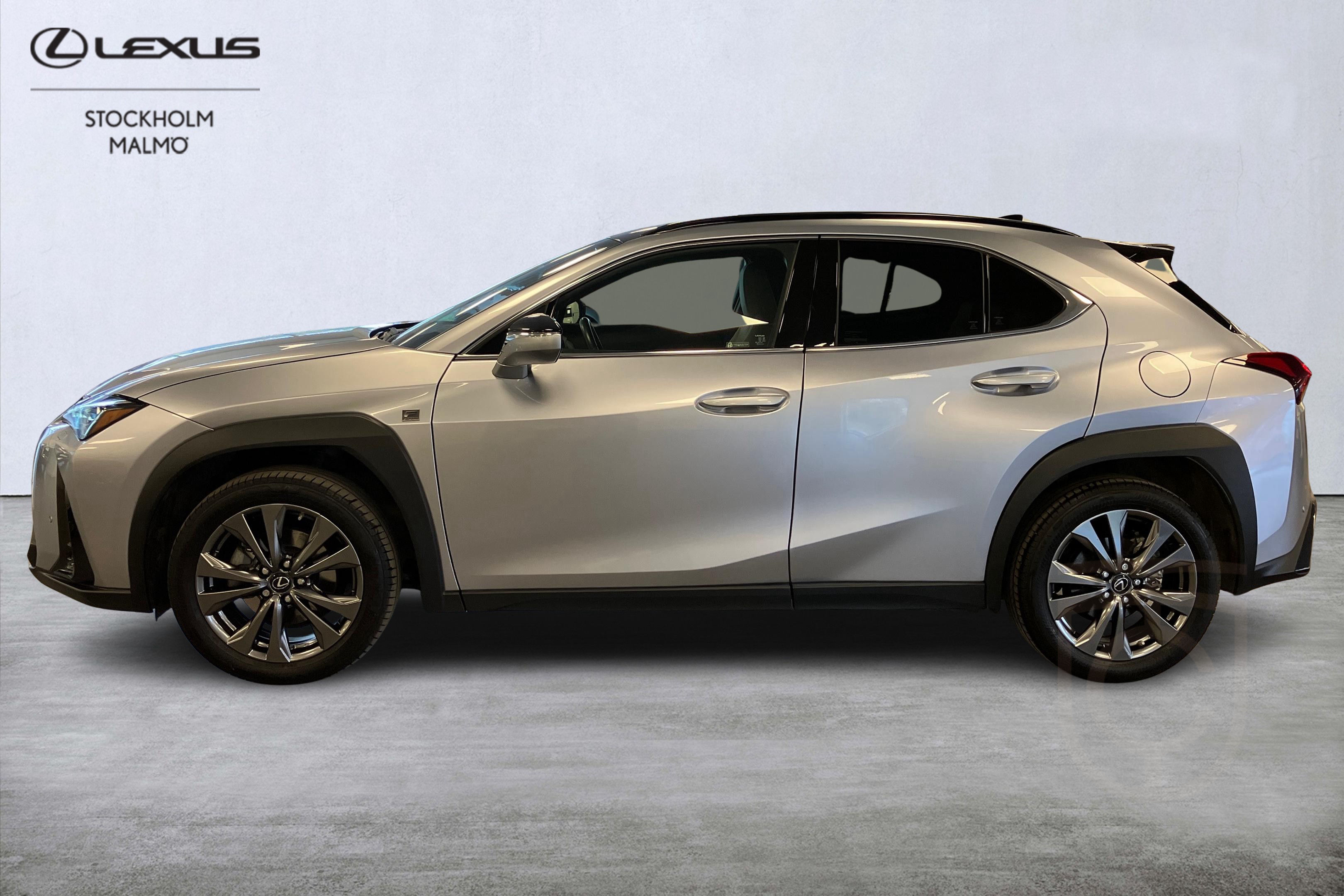 Lexus UX 250h E-Four