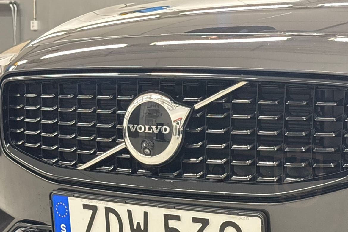 Volvo V60 B4 Bensin Plus Dark