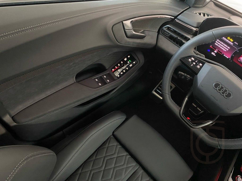 Audi S5 Avant TFSI quattro PANO+HUD+STHZG+360°+AHK+AC