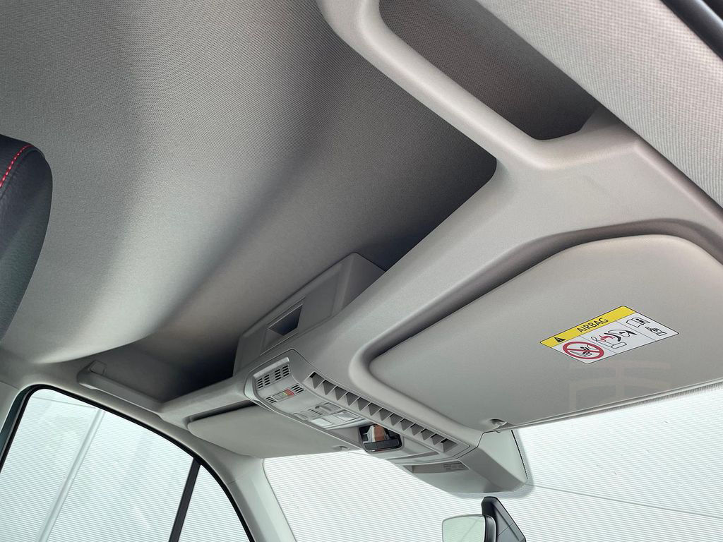 MAN TGE 3.180 Kombi L3H2 INDIVIDUAL S LED ACC NAV