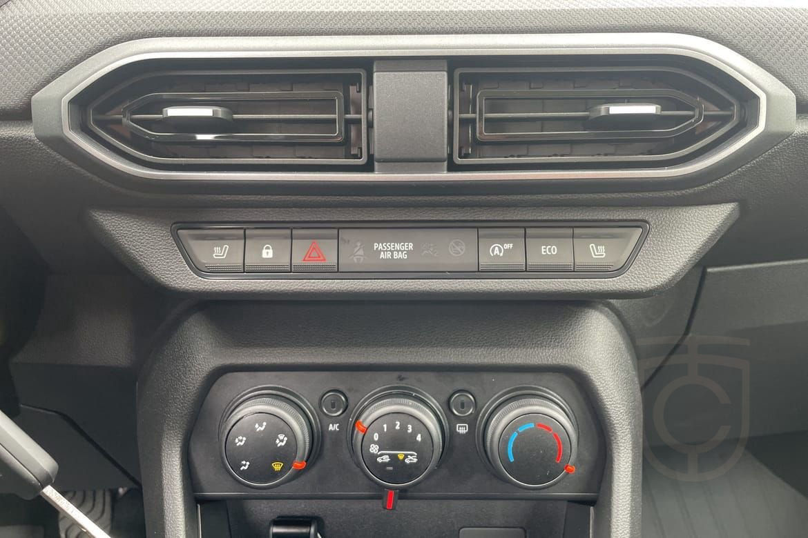 Dacia Sandero TCe 90 essential