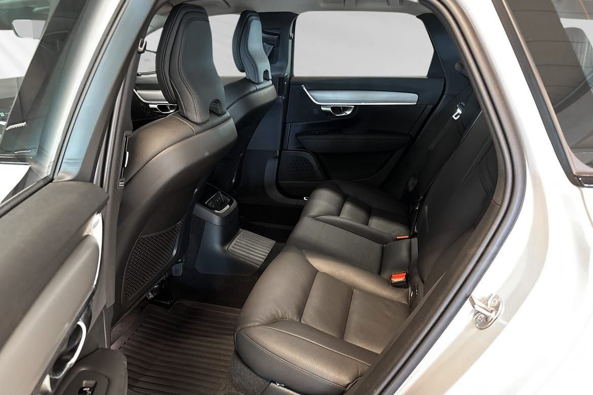 Volvo V90 T6 Plus Dark Edition