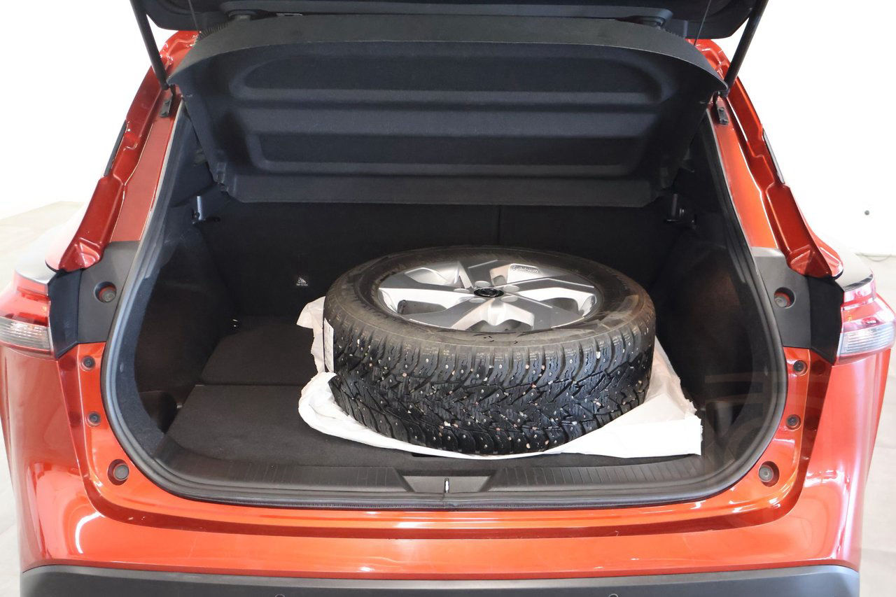 Nissan Qashqai 1.3 DIG-T XTRONIC-CVT N-Connecta