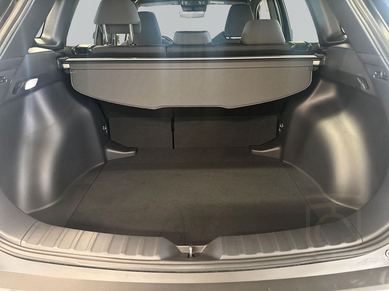 Toyota Corolla Cross  1,8 HYBRID ACTIVE