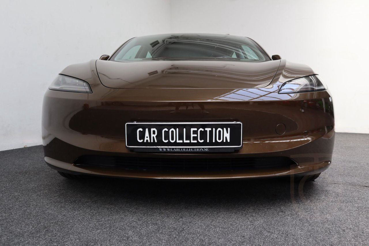 Tesla Model 3 Long Range AWD,2024