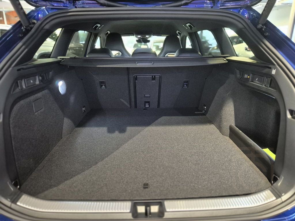 Volkswagen Passat SC R-Line eHybrid 1.5 TSI