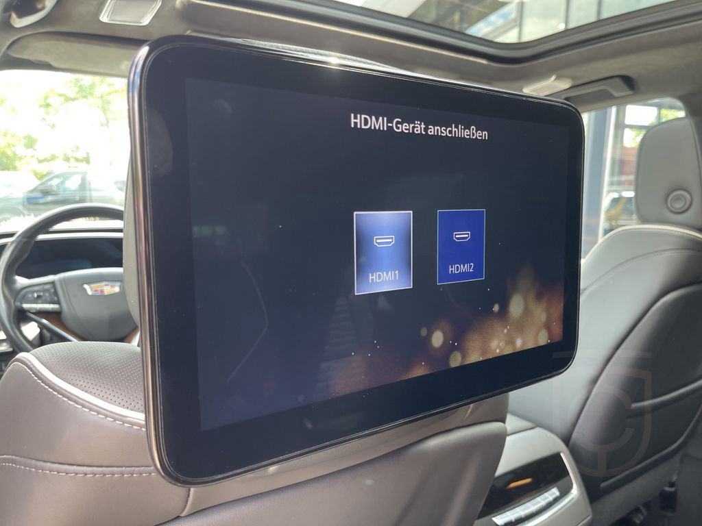 Cadillac Escalade Sport Platinum 6.2 DEUTSCHE AUSFÜHRUNG