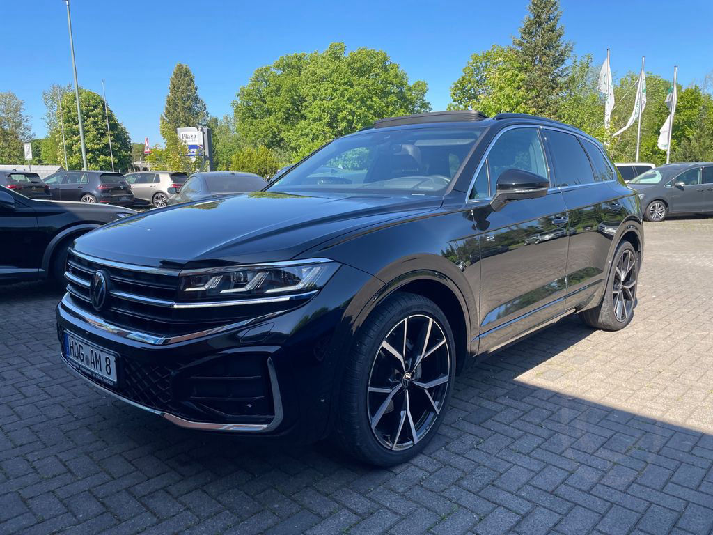 Volkswagen Touareg 3.0TDI R-LINE PANO HUD OFFROAD-PAKET 22"