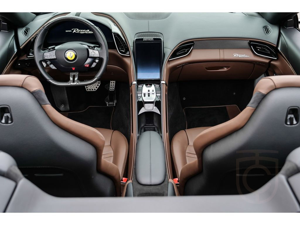 Ferrari Roma Spider *Carbon+LED*MagneRide*JBL*360°*