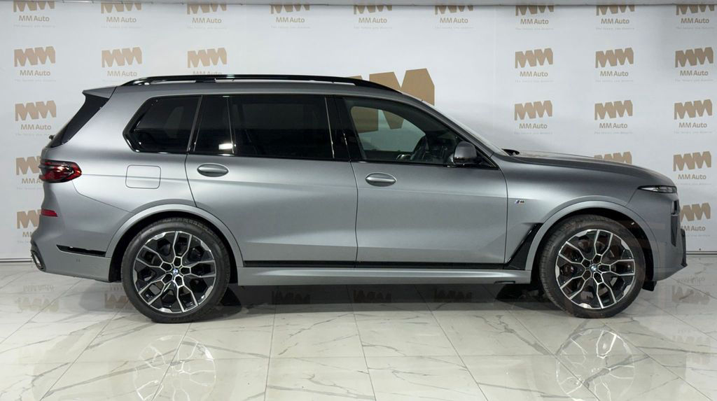 BMW X7 xDrive 40 d M Sport Pro Harman Frozen