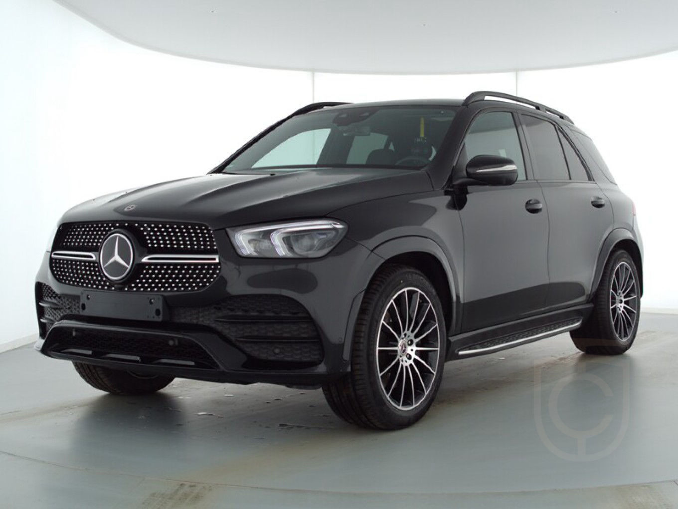 Mercedes-Benz GLE 580 4MATIC - topdriveclub.com