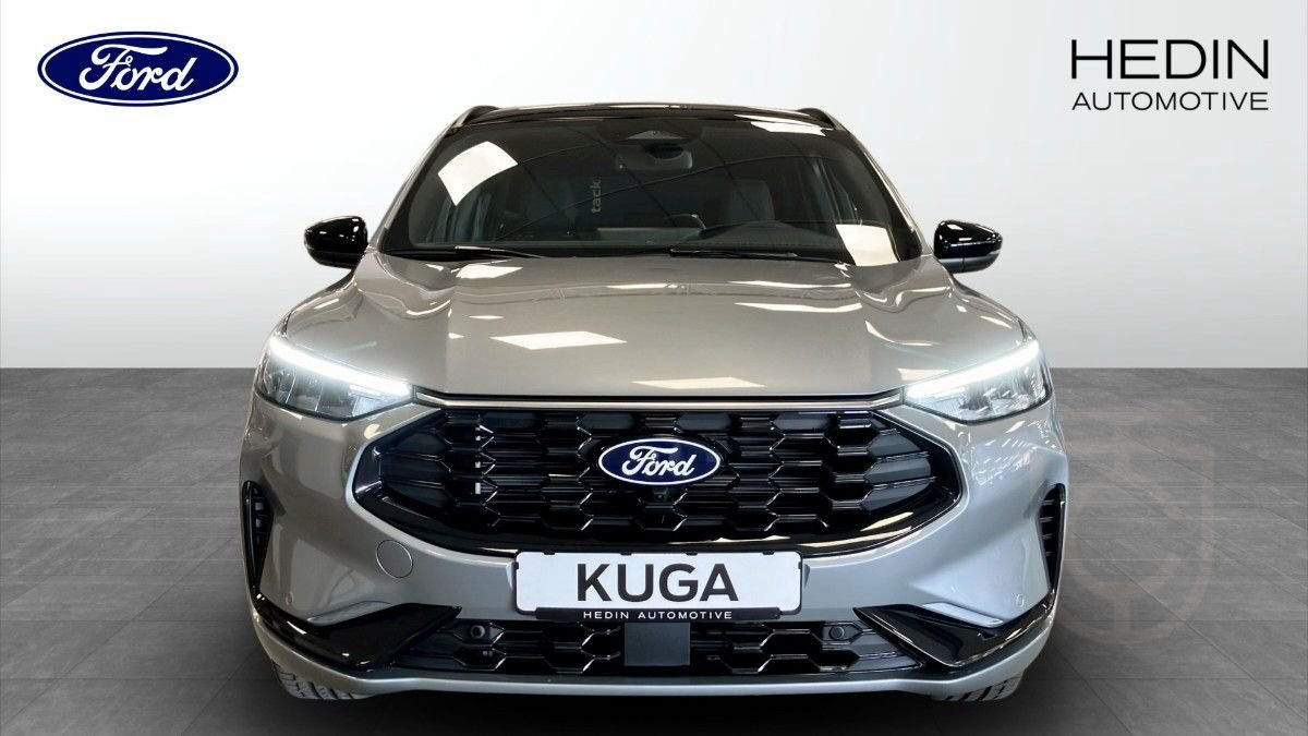 Ford Kuga ST-Line X Plug-In Hybrid