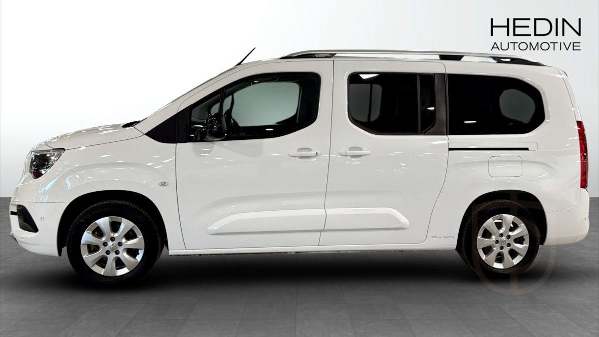 Opel COMBO-E LIFE PRE L2 136