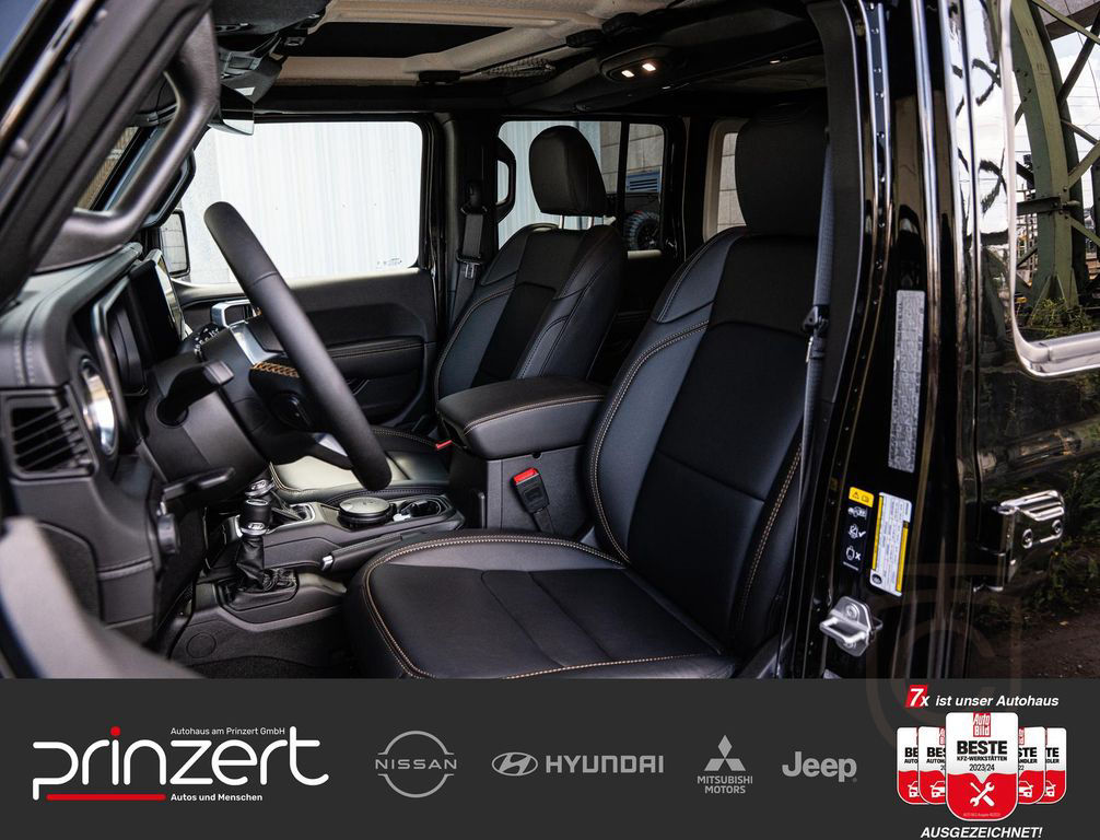 Jeep Wrangler ULTD 2.0 "Sahara" \Stage Exclusive/ by