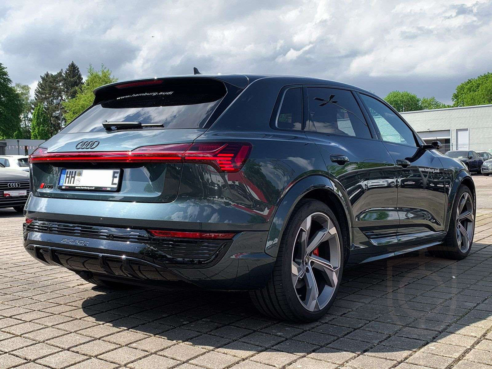 Audi SQ8 e-tron