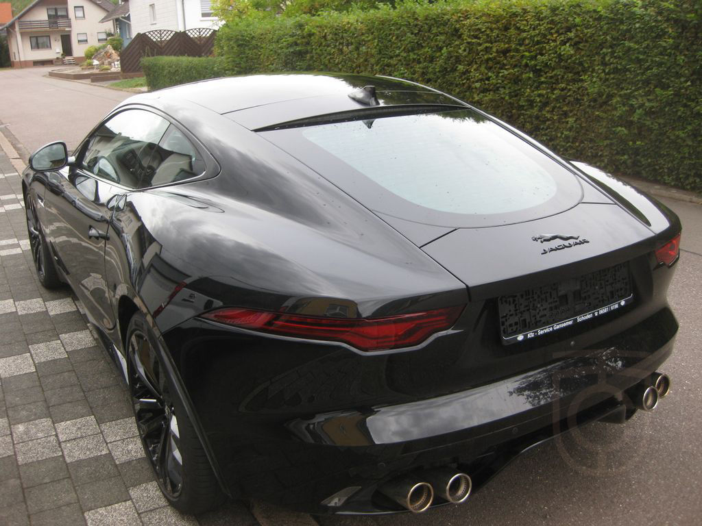 Jaguar F-Type P450 AWD 75