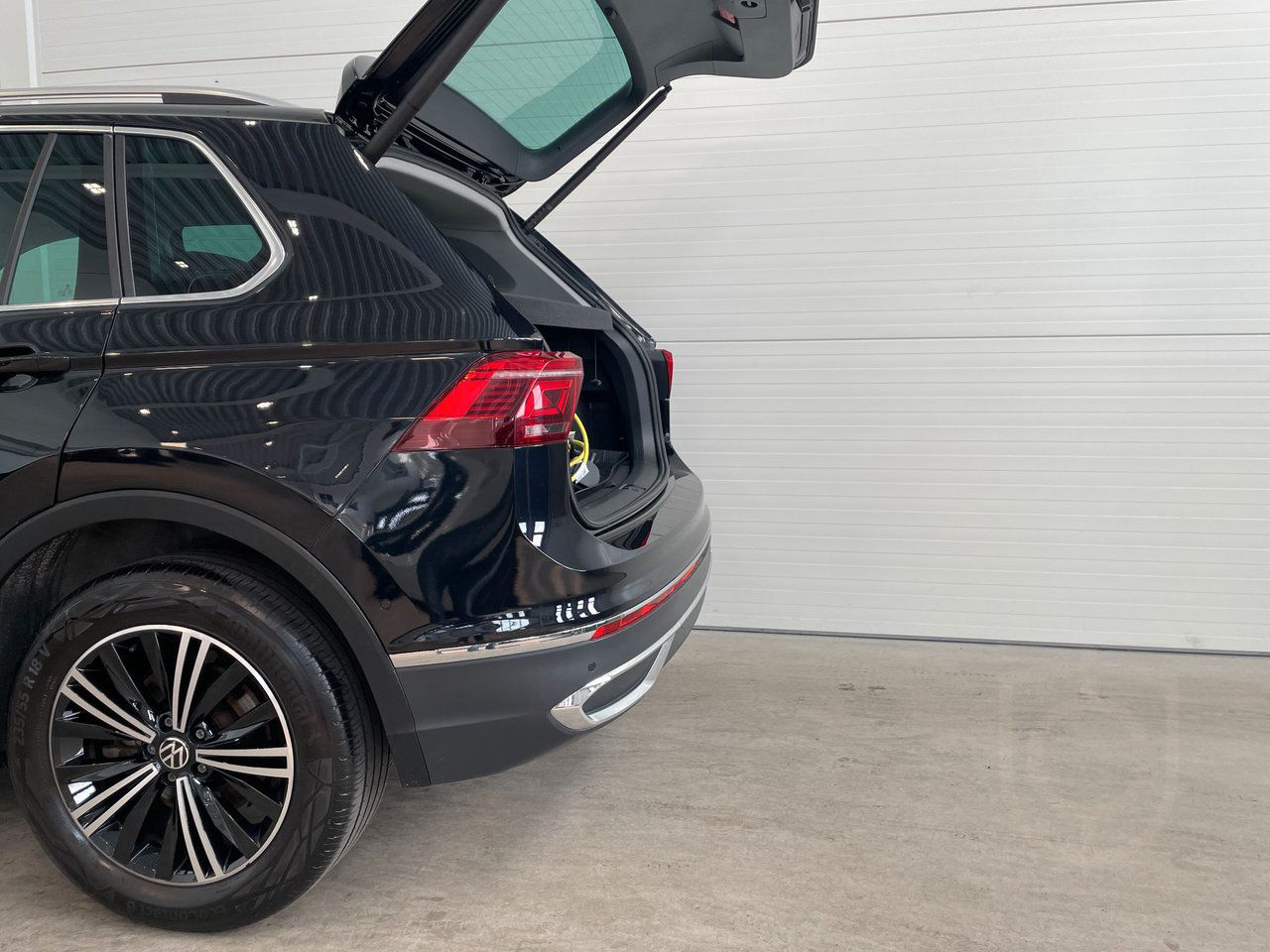 Volkswagen Tiguan eHybrid Cockpit B-Kamera Matrix