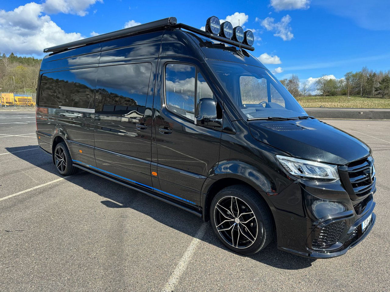 Mercedes-Benz Sprinter 317 CDI Crossbuss AMG