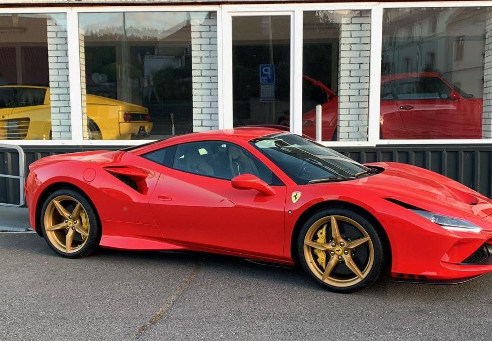 Ferrari F8