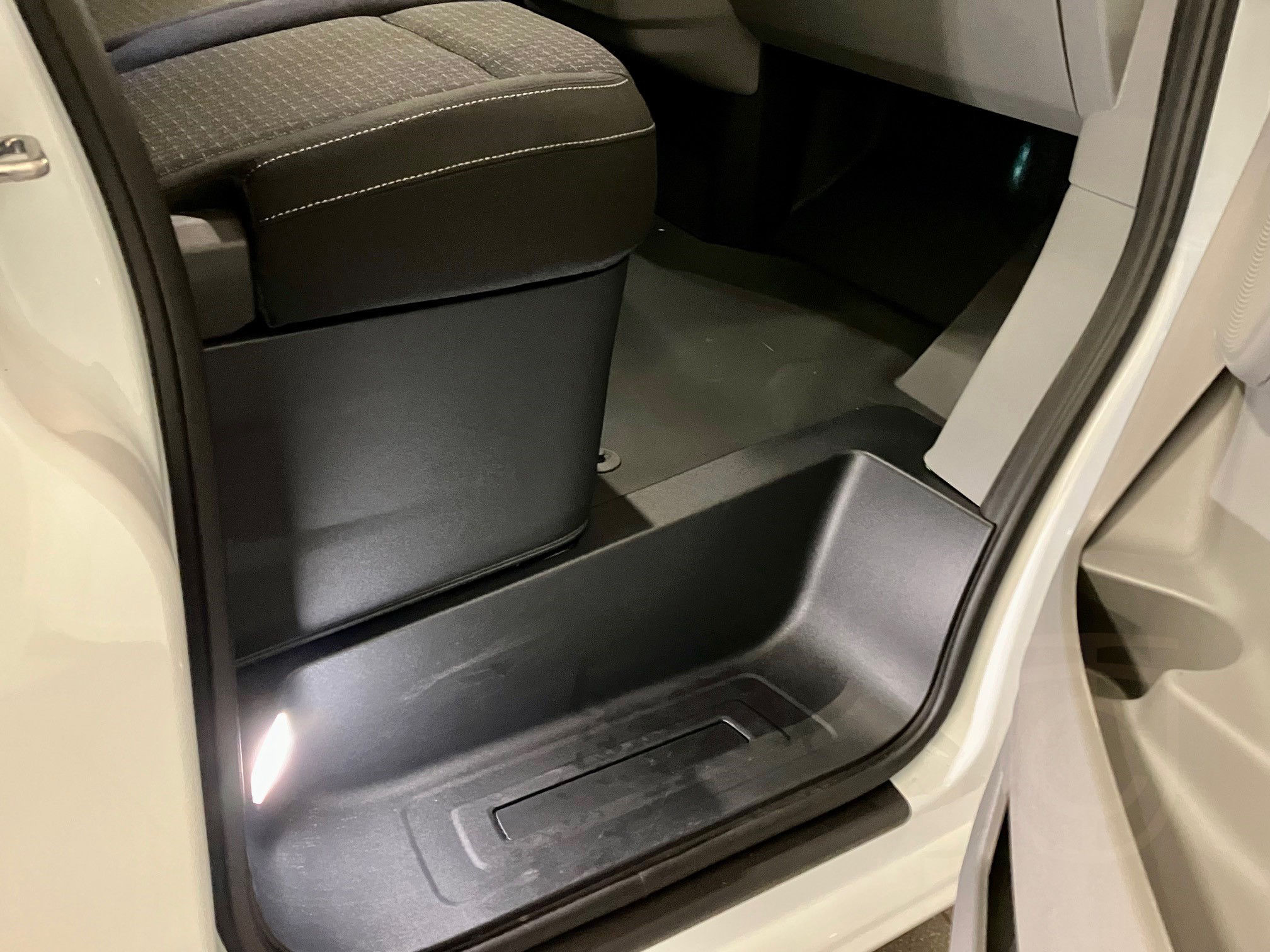 Ford E-Transit Custom 320