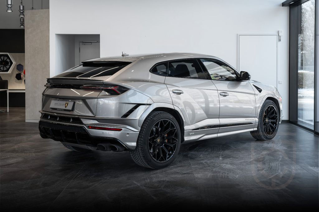 Lamborghini Urus S | Akrapovič | Full Spec
