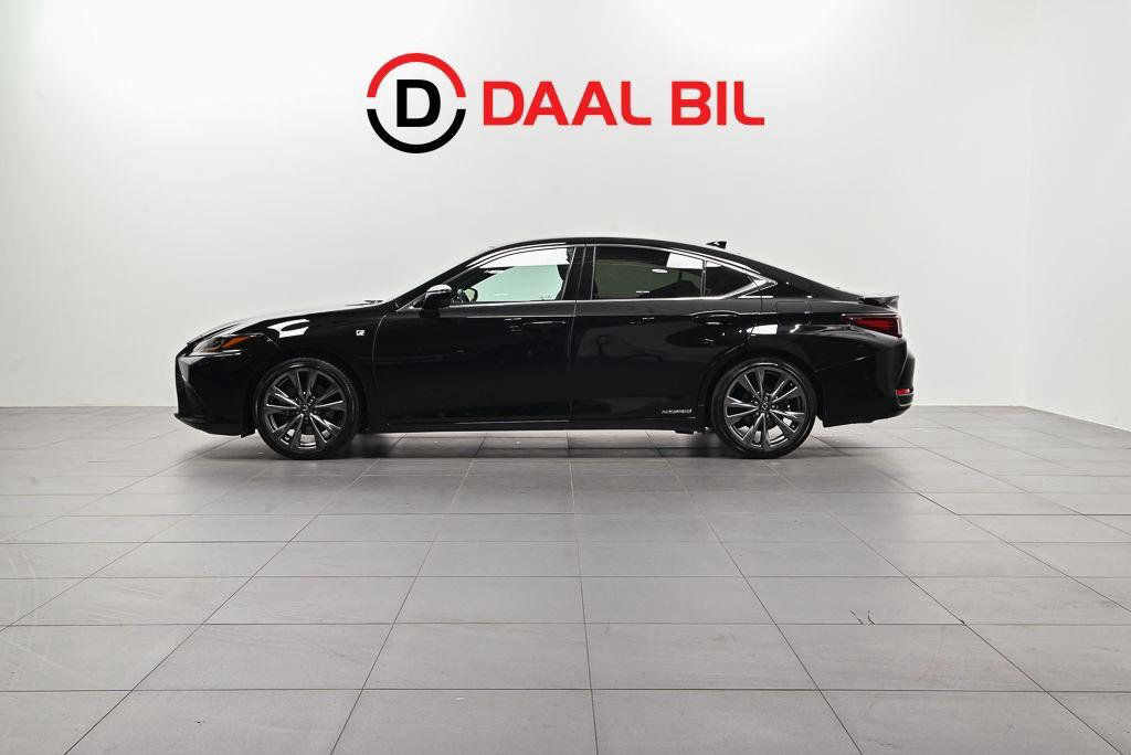 Lexus ES 300H 2.5 E-CVT