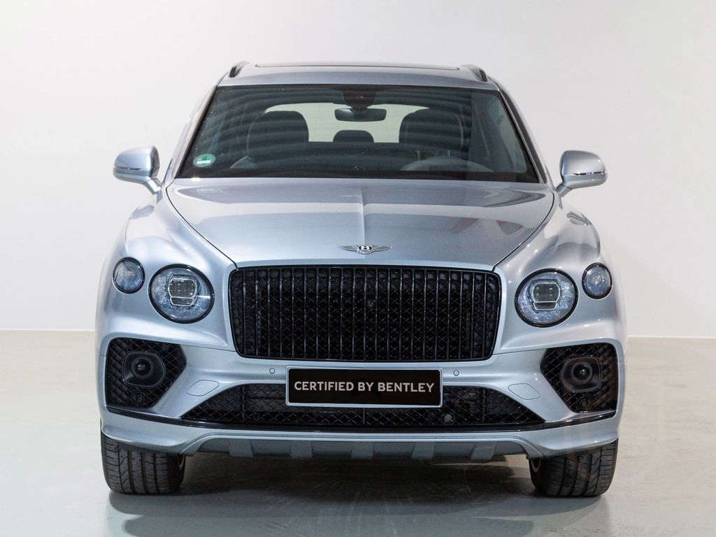 Bentley Bentayga V8 EWB Azure Blackline BENTLEY BERLIN
