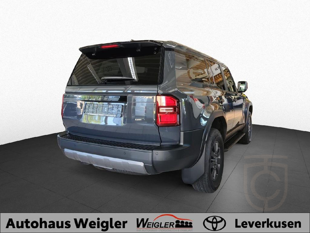 Toyota Land Cruiser 2.8 AWD Executive 7Sitzer*Schiebeda