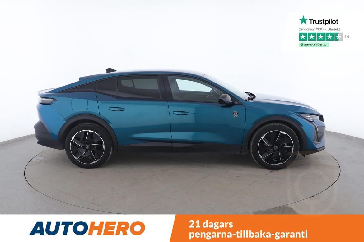 Peugeot 408 Plug-In Hybrid 225 EAT 166kW 2022