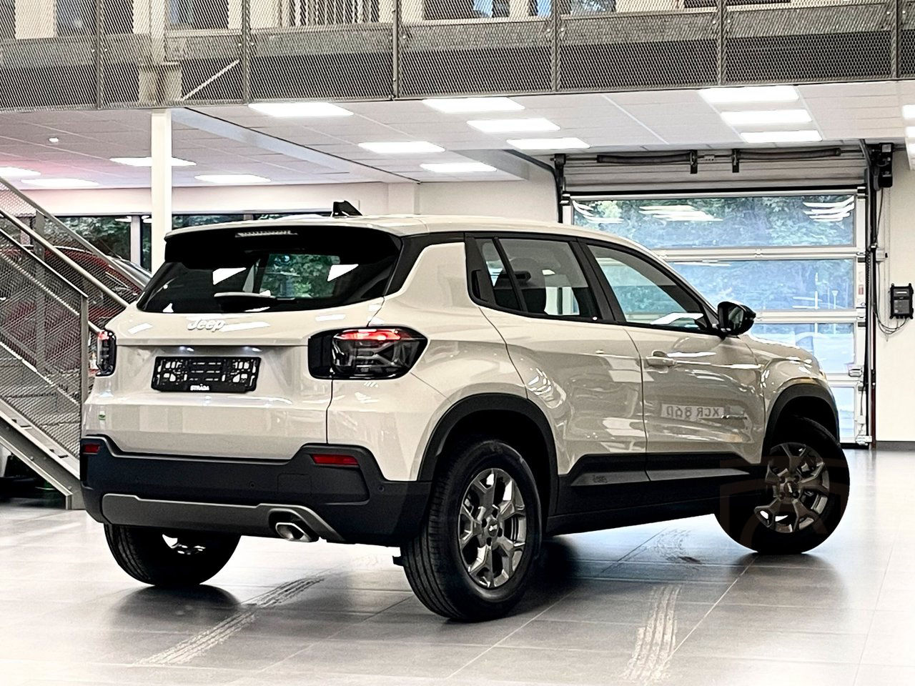 Jeep Avenger e-Hybrid Longitude