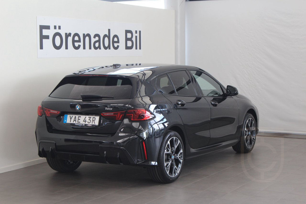 BMW 120 i M Sport Design Automat