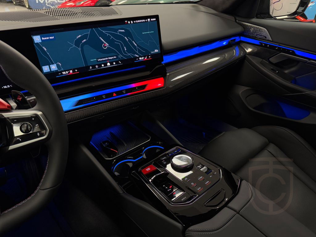 BMW M5 Plug-In Hybrid xDrive A