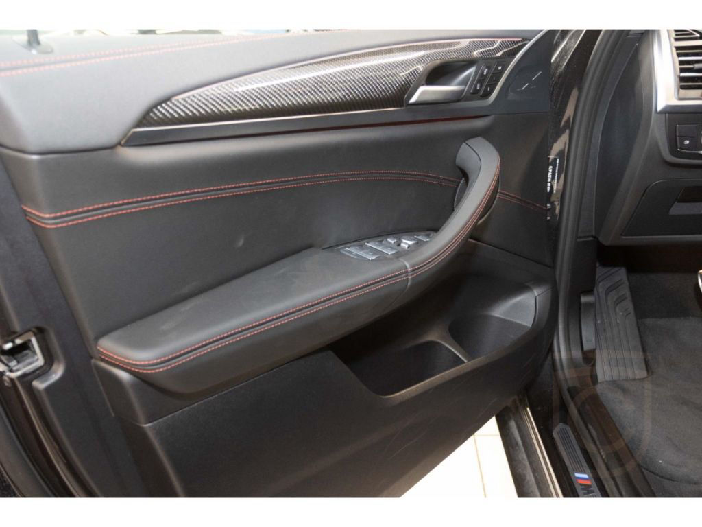 BMW X4 xDrive30dMSport+AHK+Panorama+HUD+Leder+StandH