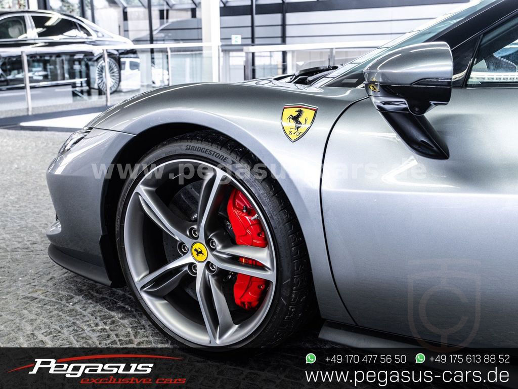 Ferrari 296 GTB *ADAS*LIFT*360*CARBON*RACING SEATS*APPLE