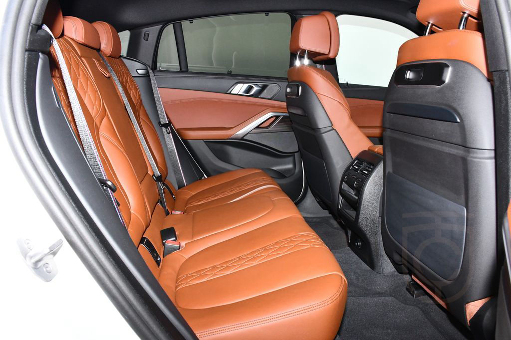 BMW X6 xDrive40d M Sport Pro Sitzlüftung ACC SkyLou