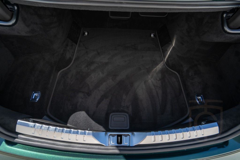 Bentley Flying Spur Azure V8 *Naim, Rotating Display*