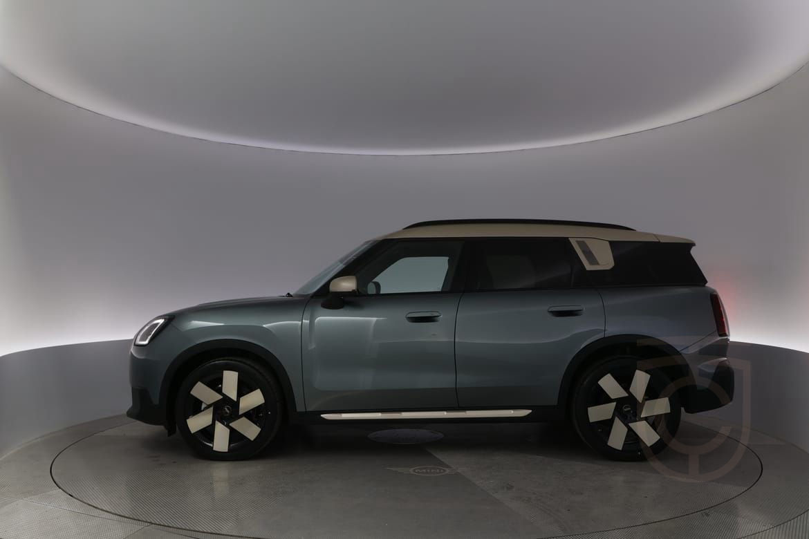 MINI Countryman C Favoured, XL Paket, Vinterhjul