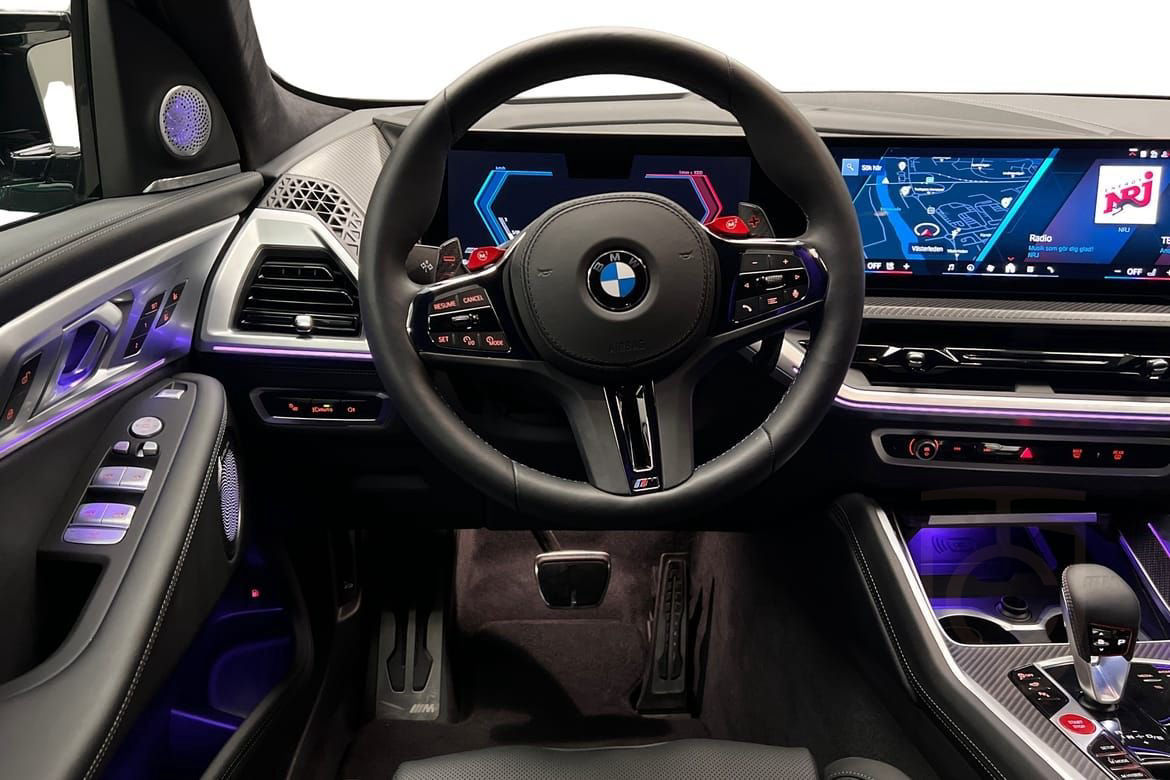 BMW XM