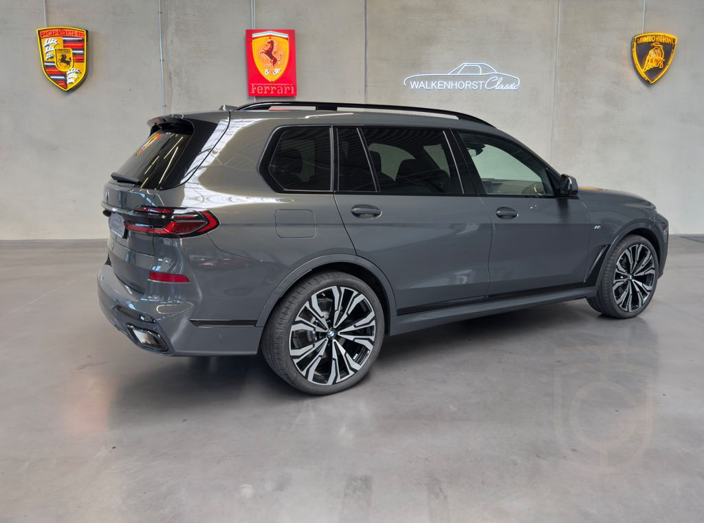 BMW X7 xDrive 40 d M Sportsport / voll / LM 23"/GSHD