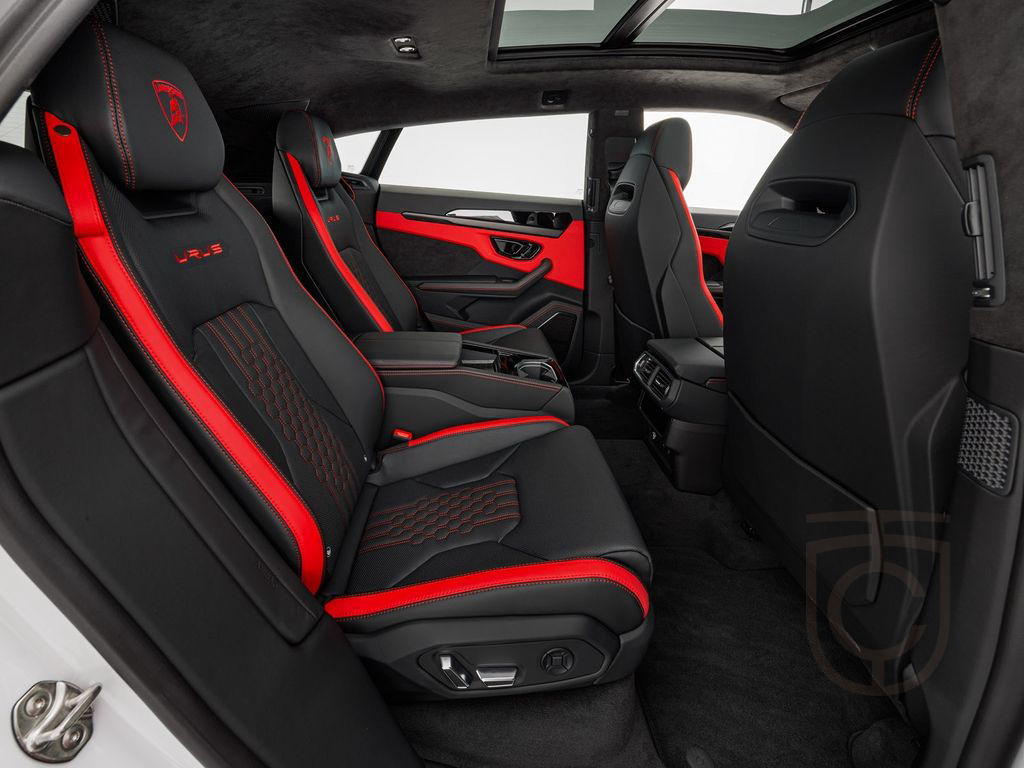 Lamborghini Urus S