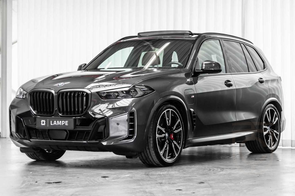 BMW X5 xDrive50e Hybrid M Sport Bowers&Wilkins Trekh
